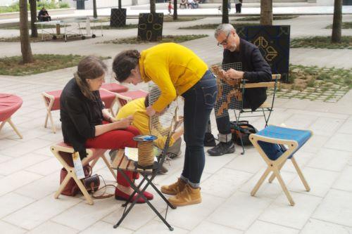 Atelier de broderie urbaine avec Anaïs Beaulieu à la Caserne des Minimes 